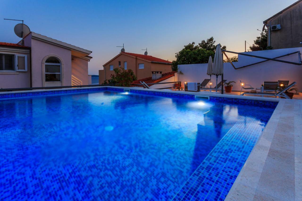 Apartments Meri Trogir Exterior photo